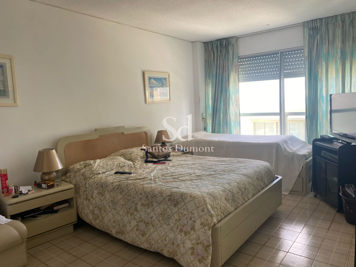 Apartamento ID.24898 - Oportunidad!! Excelente Apartamento 2 dormitorios en Punta del Este