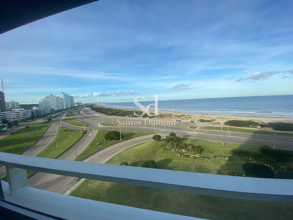 Apartamento ID.25325 - Apartamento Venta - 4 dormitorios - Punta del Este
