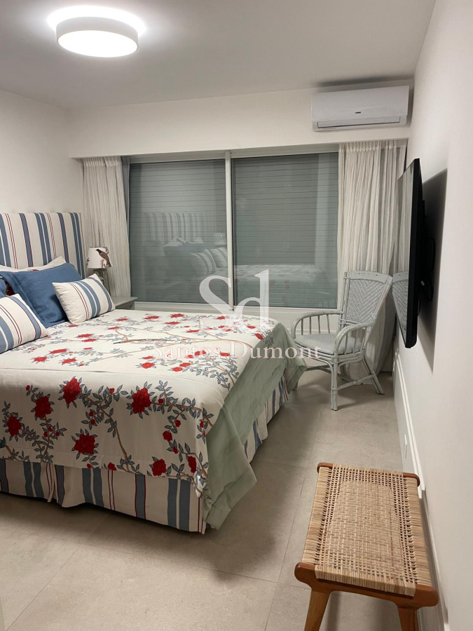 Apartamento ID.25042 - Venta Apartamento Punta del Este 3 dormitorios