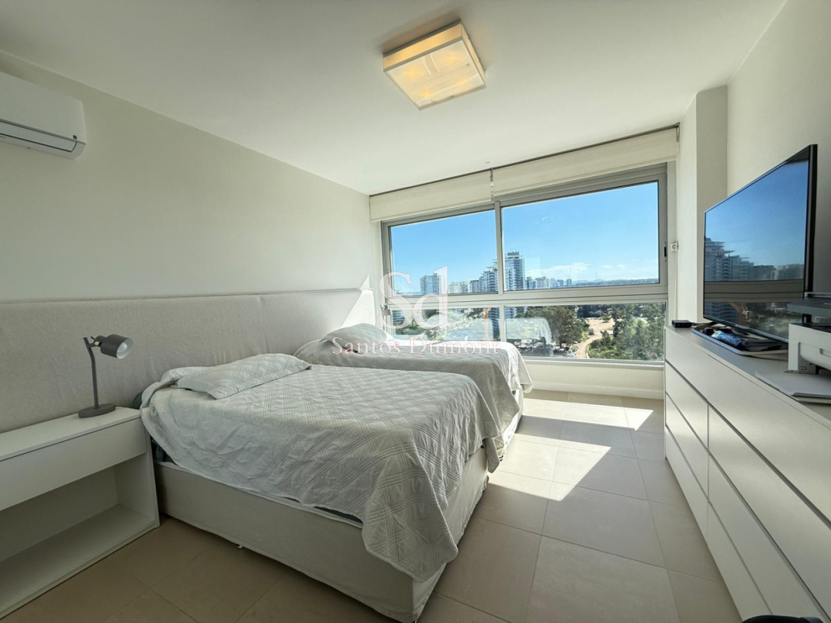 Apartamento ID.25715 - Apartamento en venta Primera Linea playa Brava