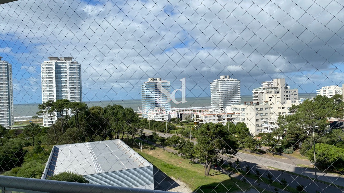 Apartamento ID.24547 - Venta Apartamento 2 dormitorios Punta del Este