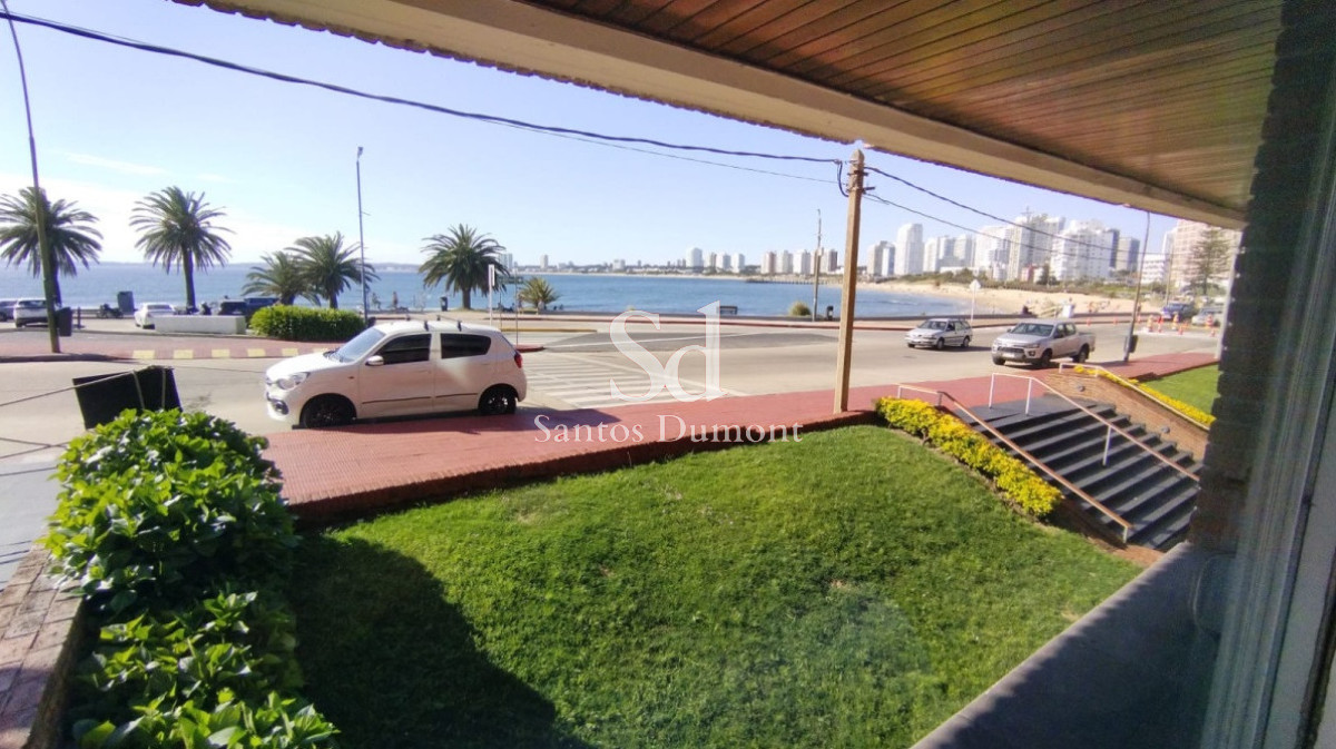 Apartamento ID.23714 - VENTA - APTO PRIMERA LINEA
