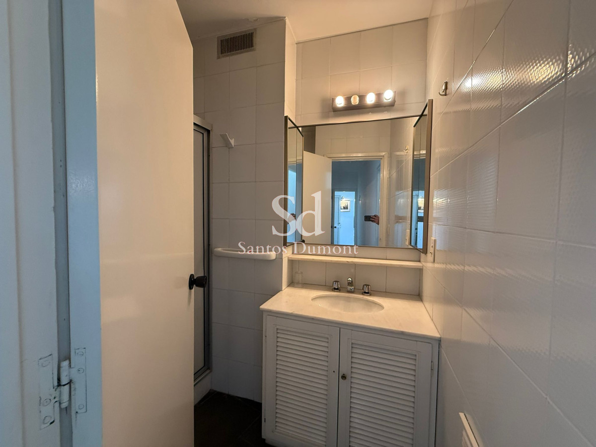 Apartamento ID.23960 - Apto en alquiler temporada, sobre Gorlero