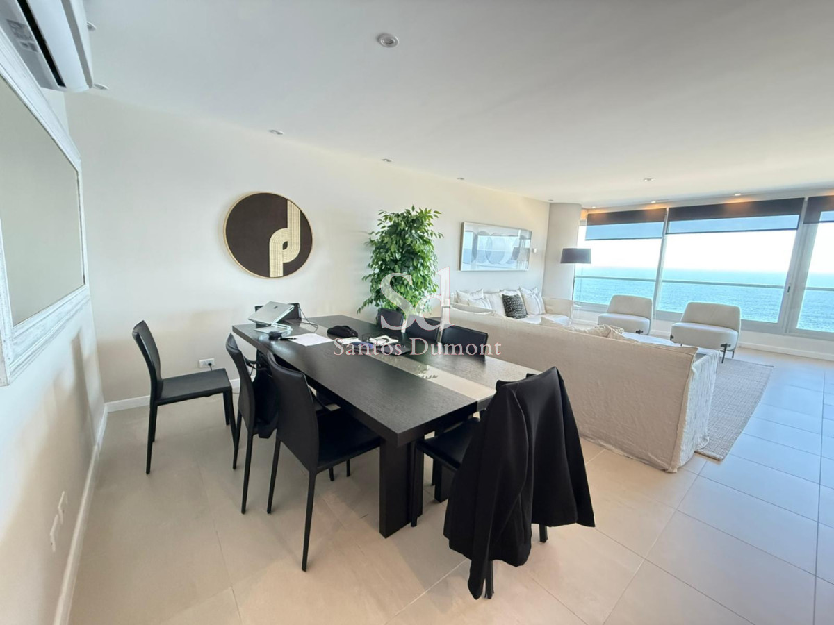 Apartamento ID.25715 - Apartamento en venta Primera Linea playa Brava
