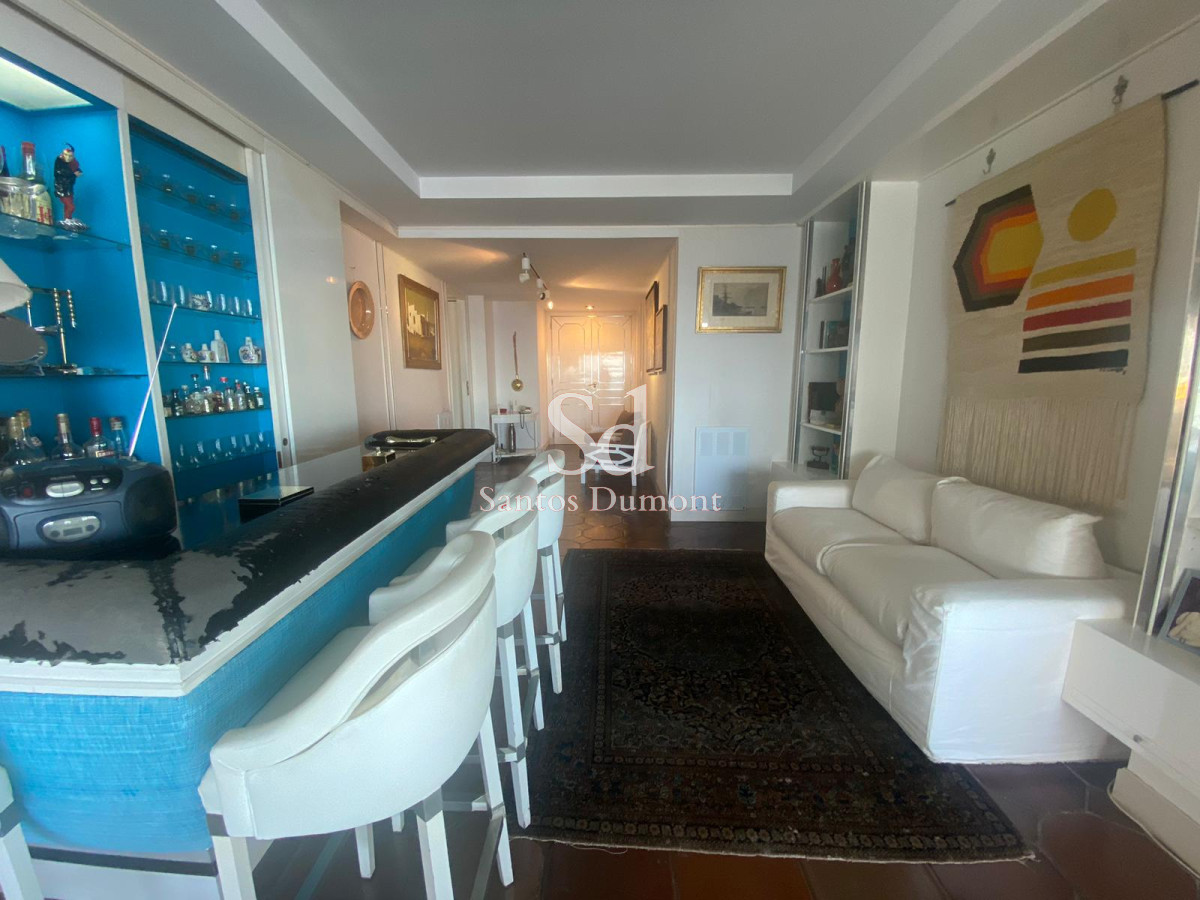 Apartamento ID.25325 - Apartamento Venta - 4 dormitorios - Punta del Este