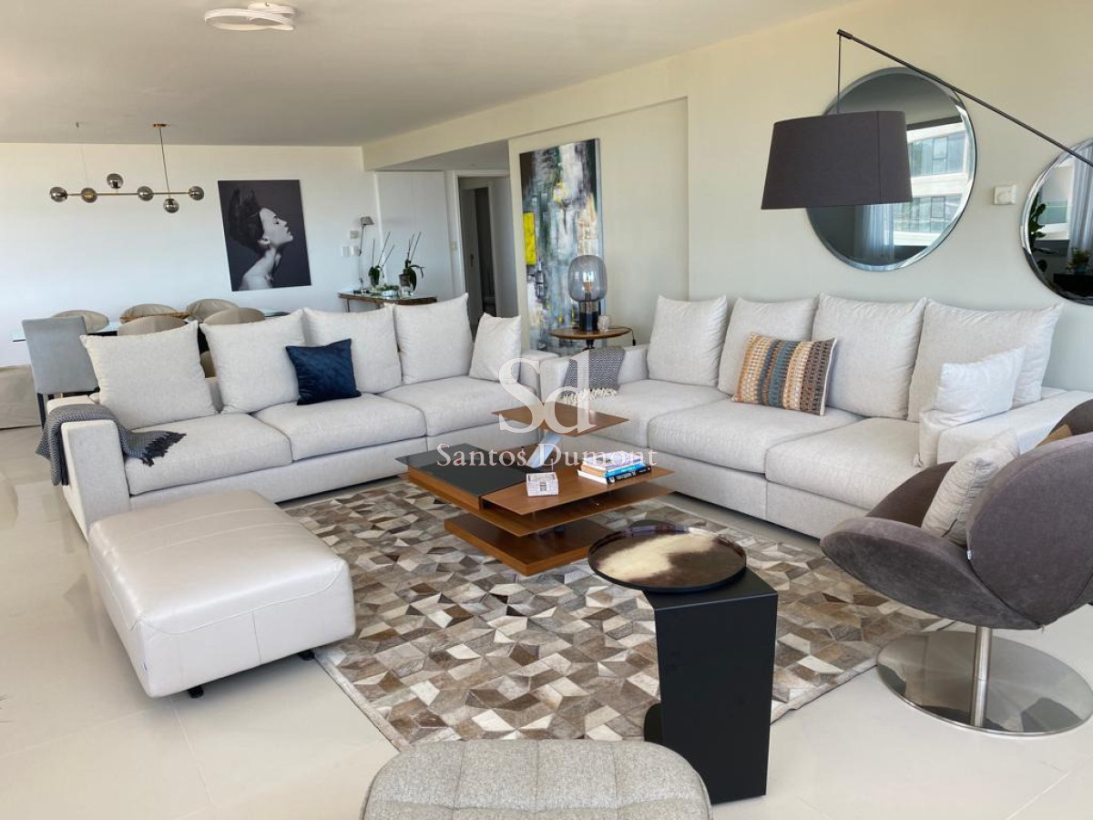 Apartamento ID.25716 - Apartamento en venta primera linea playa brava, 3 dormitorios