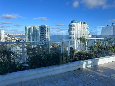 Apartamento en Punta del Este, Mansa
