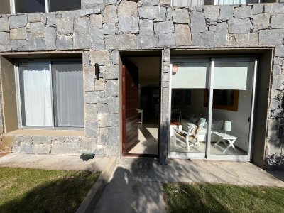 Apartamento en Manantiales, Manantiales