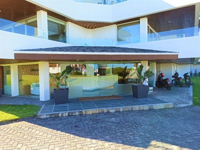 Apartamento en La Barra, Montoya