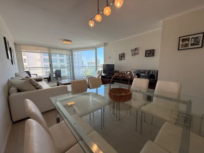 Apartamento en venta Punta del Este, 3 dormitorios