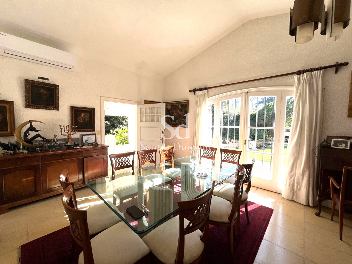 Casa ID.25332 - VENTA - EXCELENTE UBICACION, MAS DE 3.000 M2 TERRENO