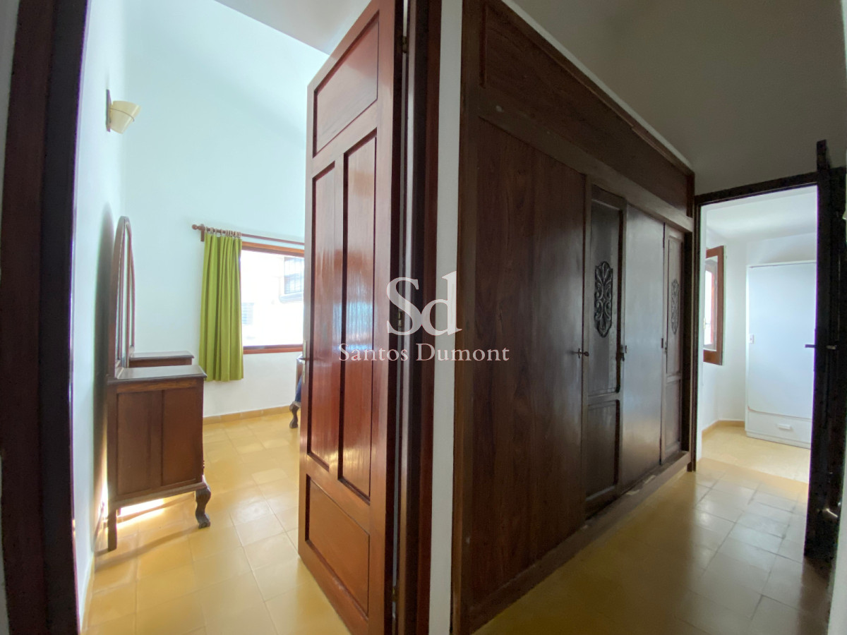 Casa ID.24446 - VENTA - EXCELENTE UBICACION