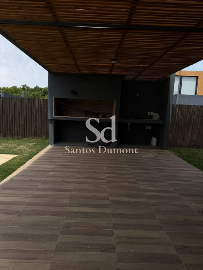 Casa ID.25535 - Venta Casa 3 dormitorios Las Grutas Punta del Este