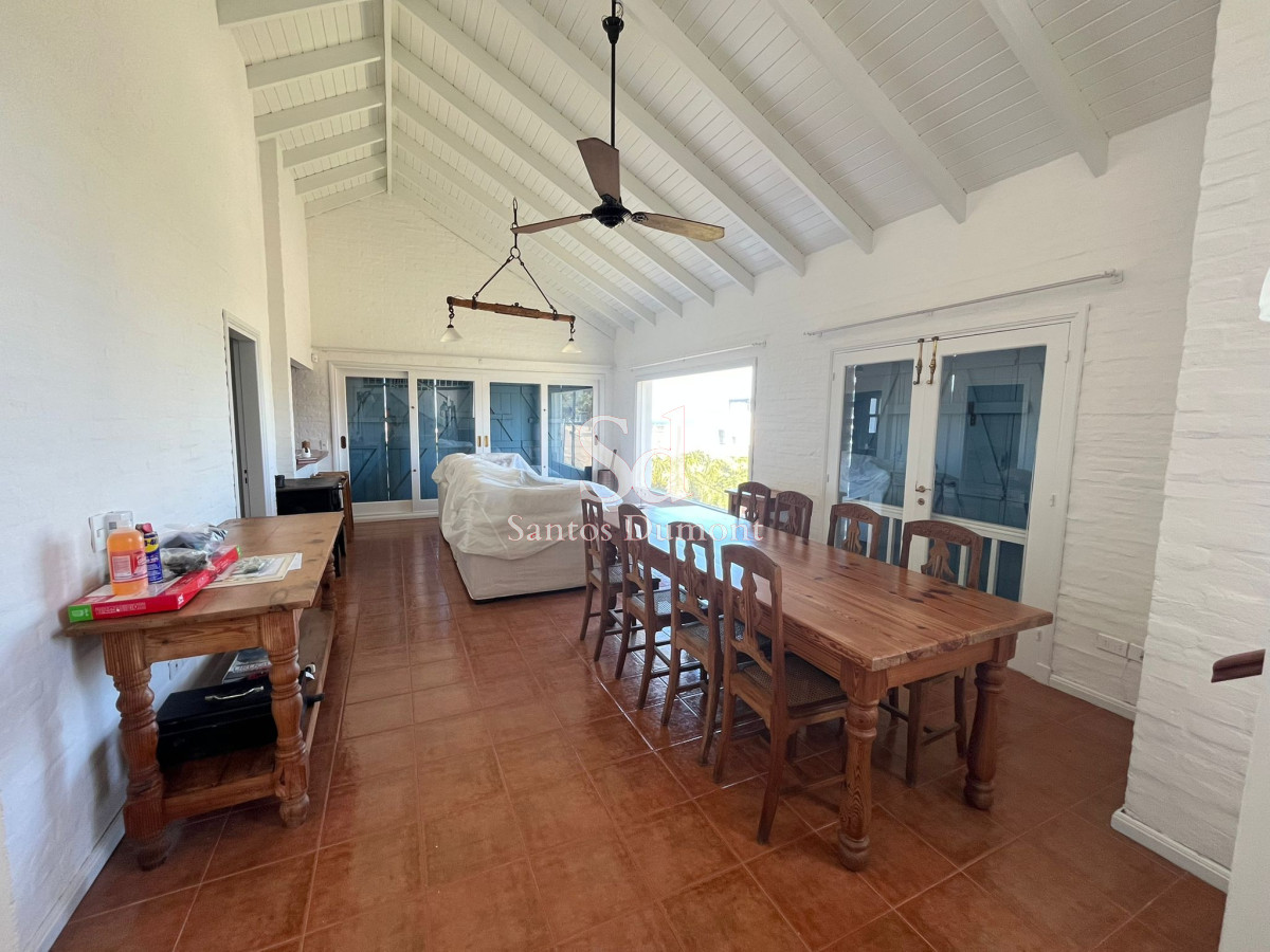 Casa ID.12279 - OPORTUNIDAD - VENTA