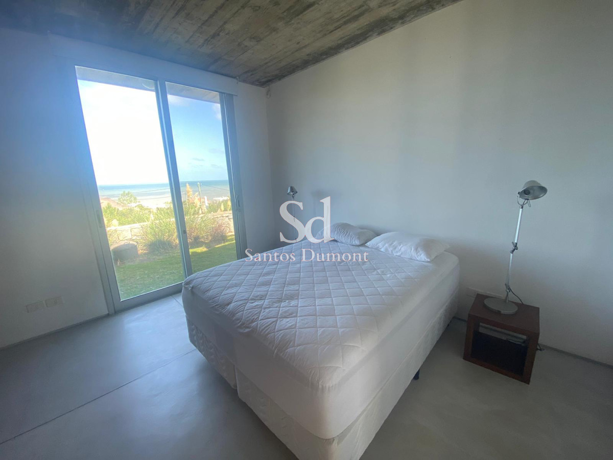 Casa ID.11879 - Espectacular casa en venta - 7 dorms - vista al mar