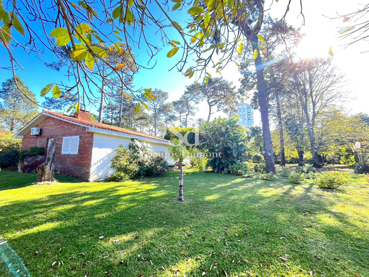 Casa ID.25332 - VENTA - EXCELENTE UBICACION, MAS DE 3.000 M2 TERRENO