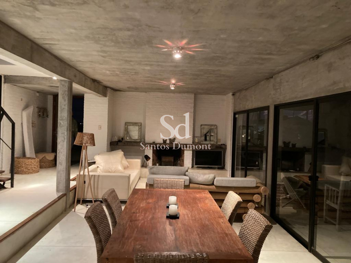 Casa ID.11504 - ESPECTACULAR UBICACION