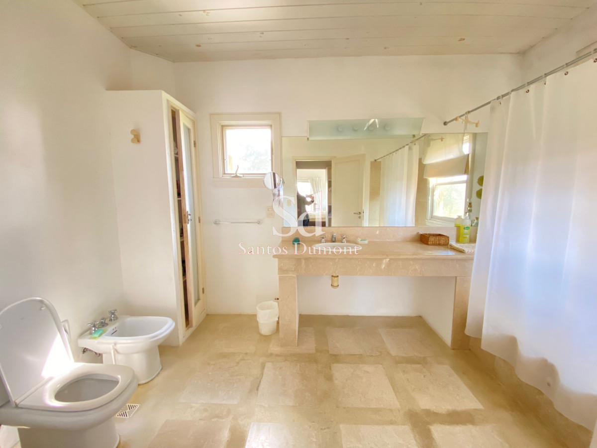 Casa ID.24279 - LAGUNA BLANCA - VENTA