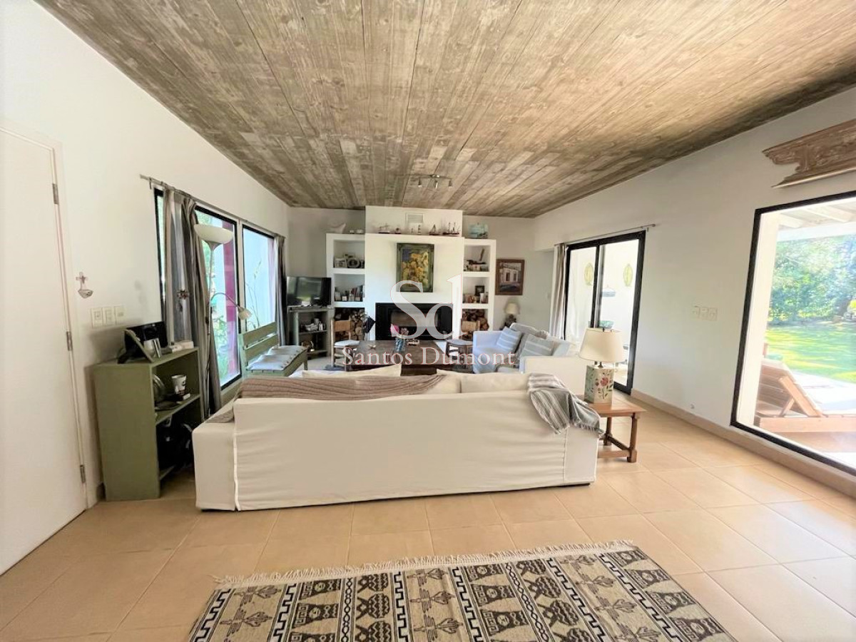 Casa ID.24578 - LAGUNA BLANCA - VENTA