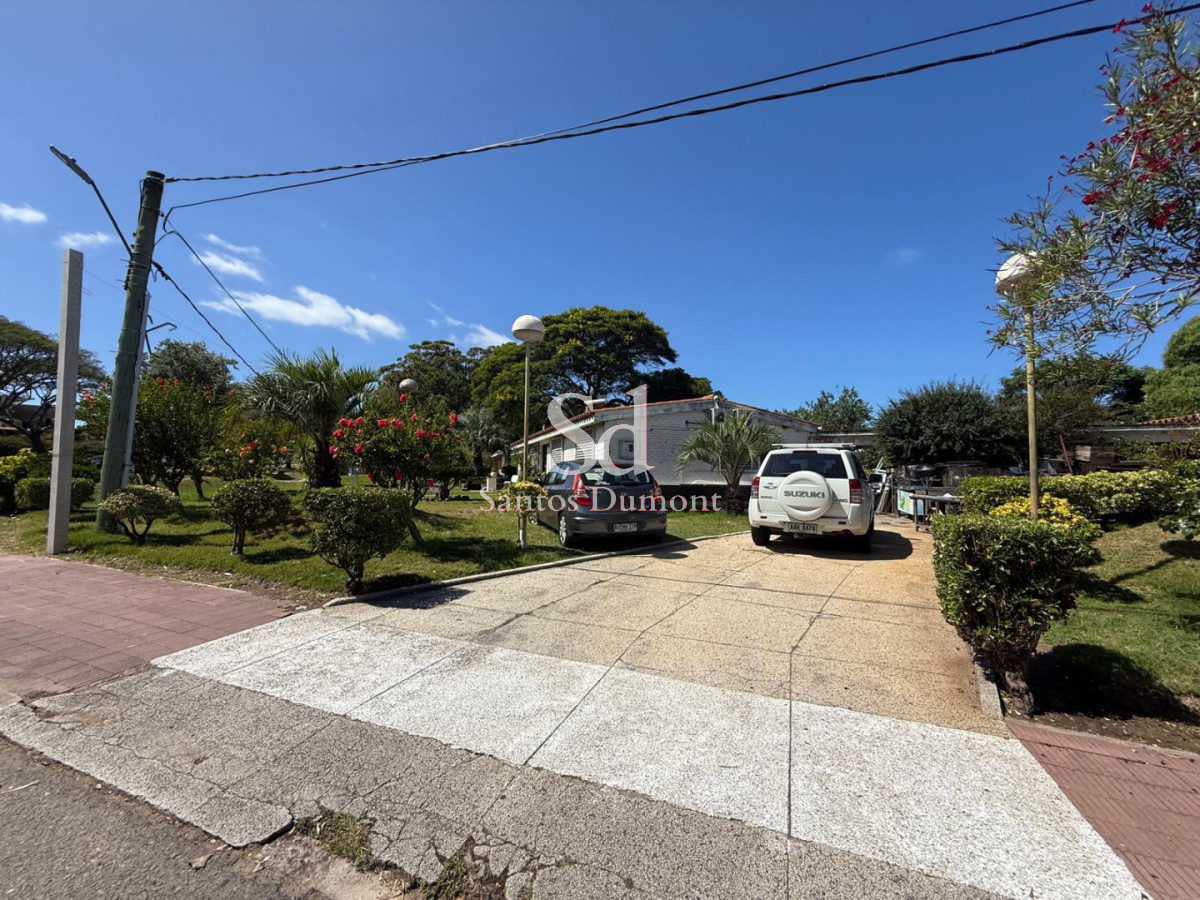 Casa ID.25601 - Venta Casa Punta del Este Av. Roosevelt