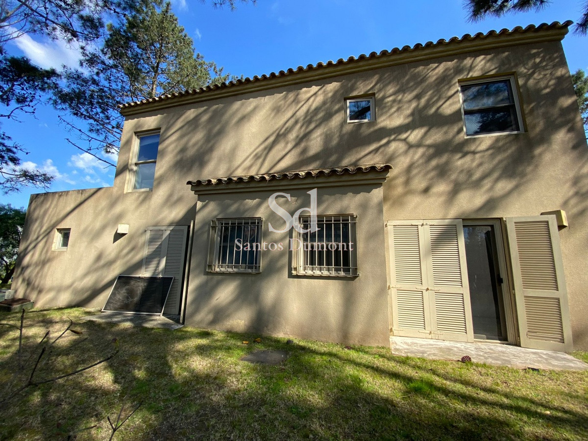 Casa ID.24279 - LAGUNA BLANCA - VENTA