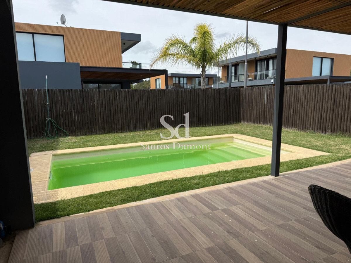 Casa ID.25535 - Venta Casa 3 dormitorios Las Grutas Punta del Este