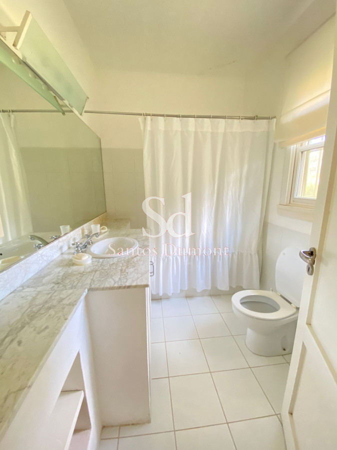 Casa ID.24279 - LAGUNA BLANCA - VENTA