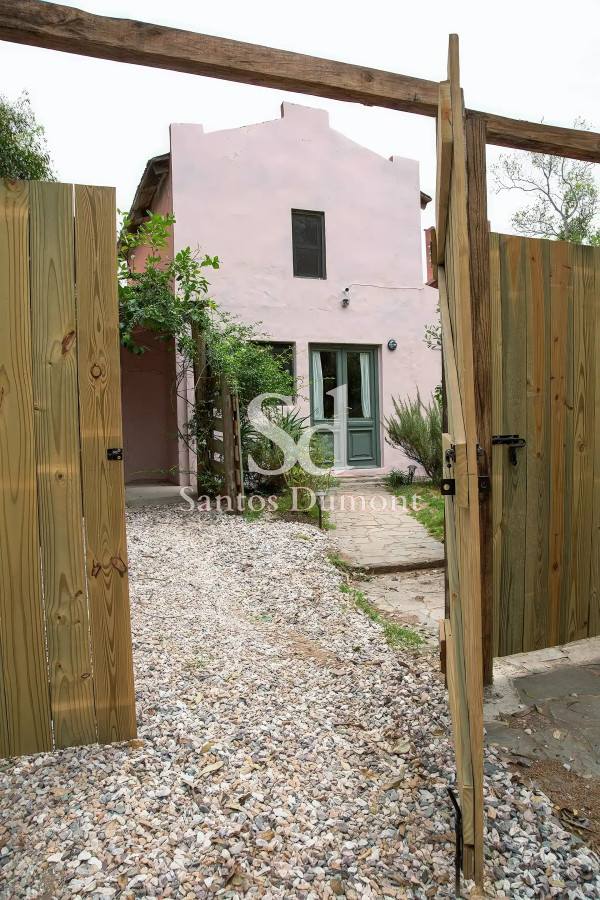 Casa ID.11849 - VENTA - BALNEARIO BUENOS AIRES