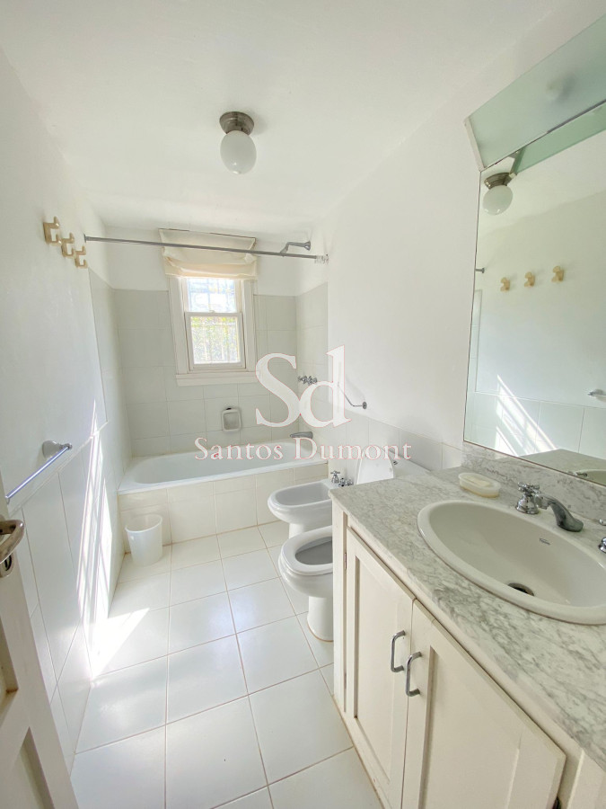 Casa ID.24279 - LAGUNA BLANCA - VENTA