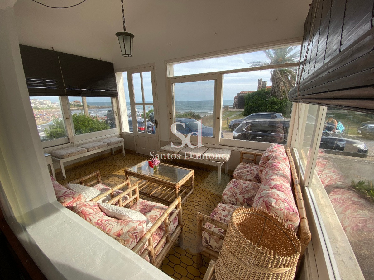Casa ID.24446 - VENTA - EXCELENTE UBICACION