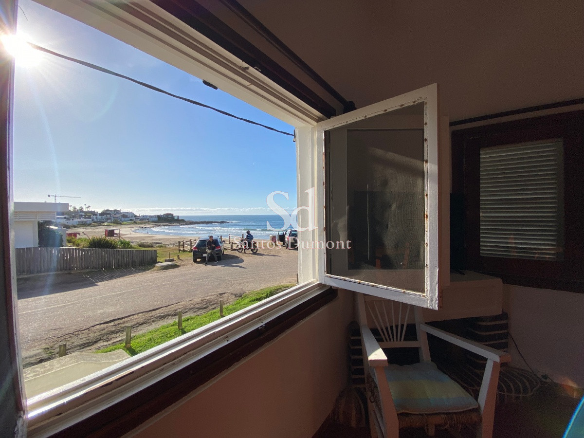 Casa ID.24446 - VENTA - EXCELENTE UBICACION