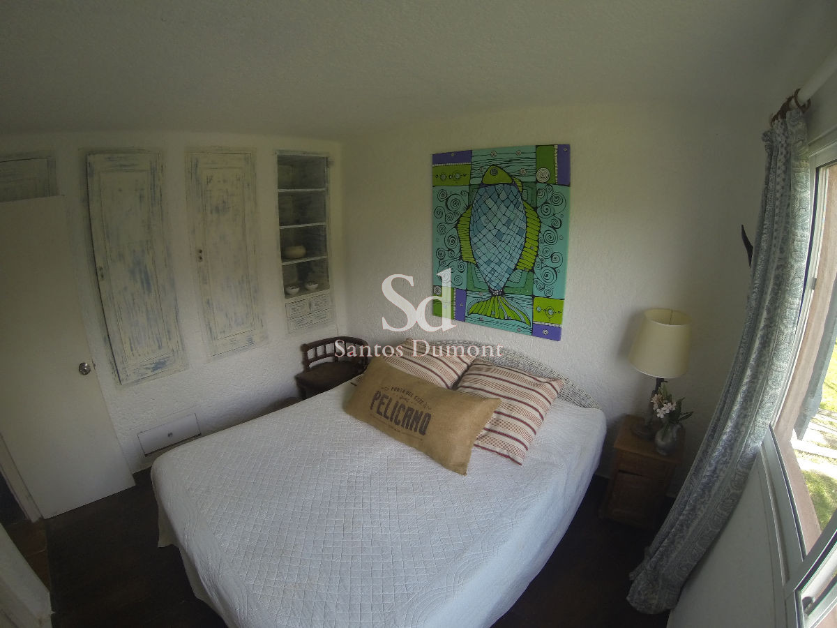 Casa ID.11998 - Espectacular casa en venta - 5 Dorms