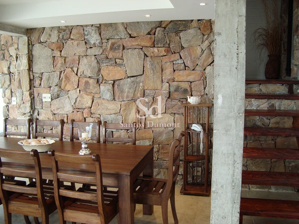 Casa ID.11811 - EXCELENTE UBICACION