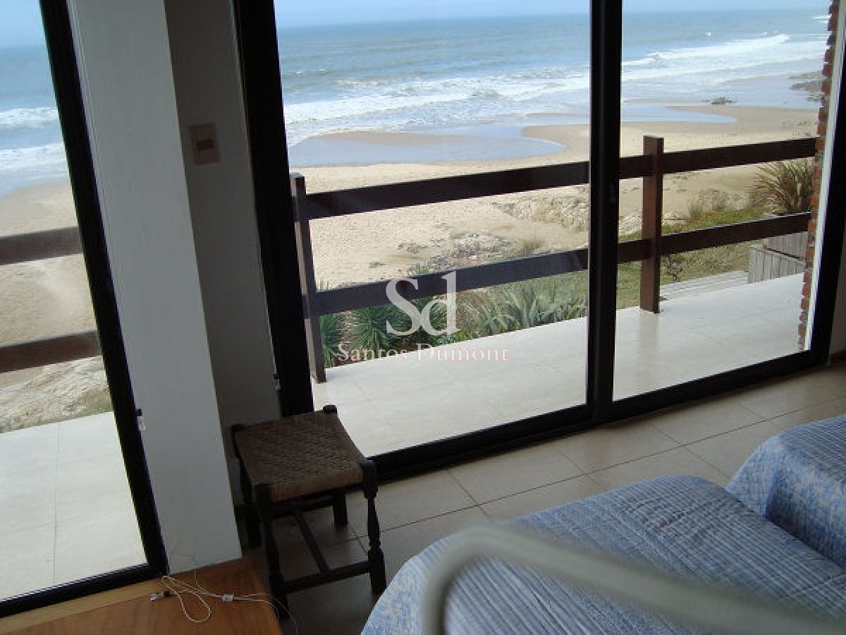 Casa ID.11811 - EXCELENTE UBICACION
