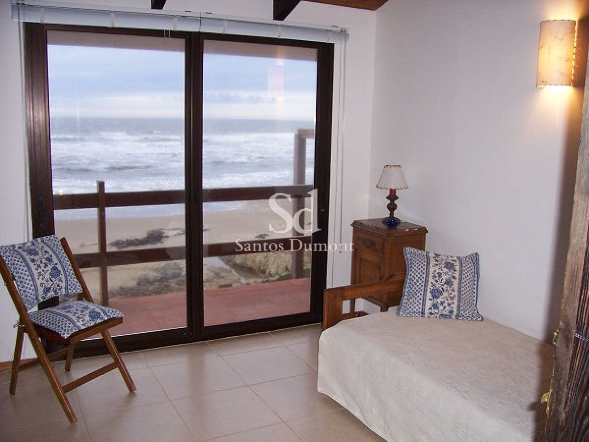 Casa ID.11811 - EXCELENTE UBICACION