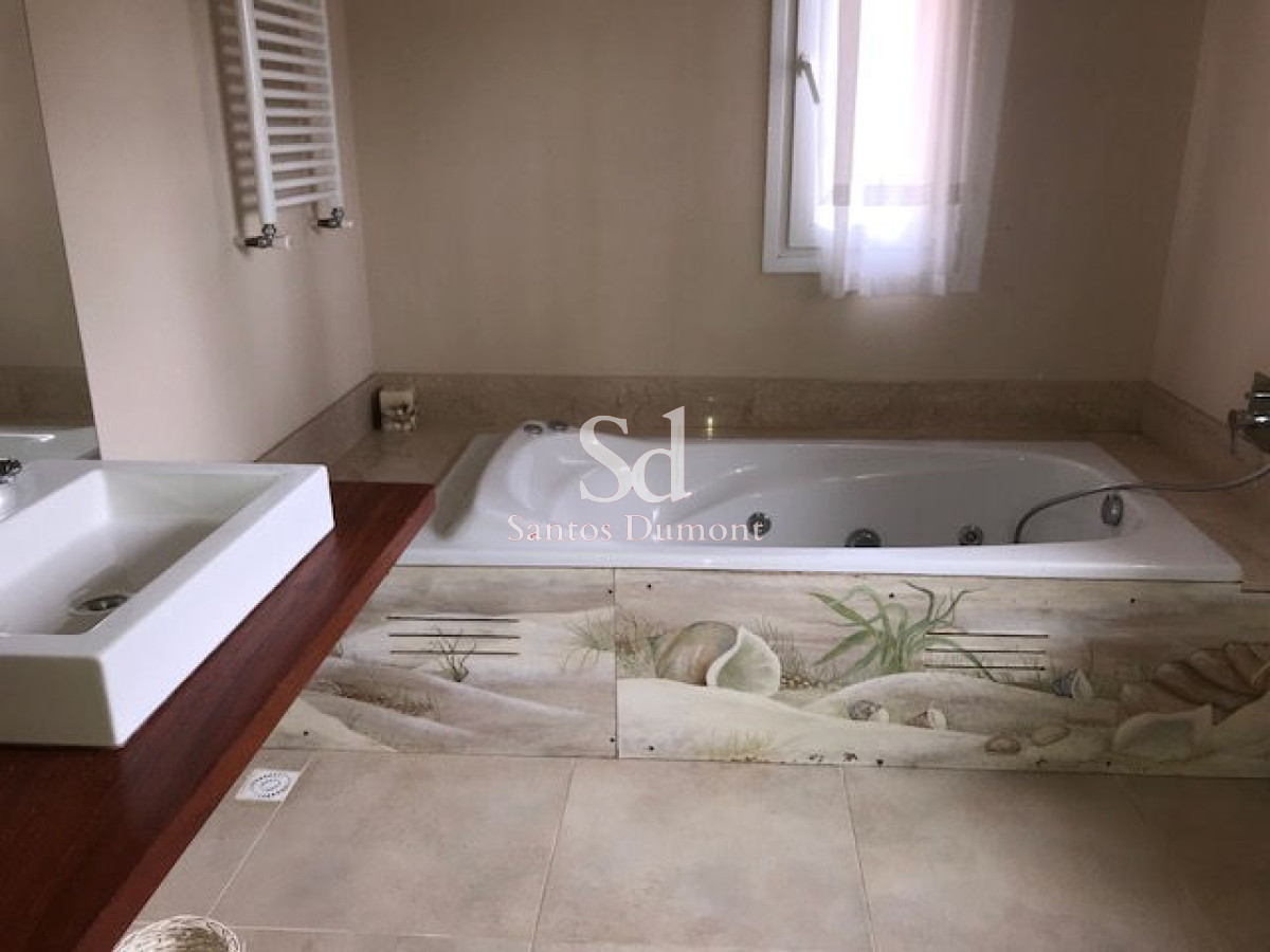 Casa ID.12408 - espectacular chalet en la Barra