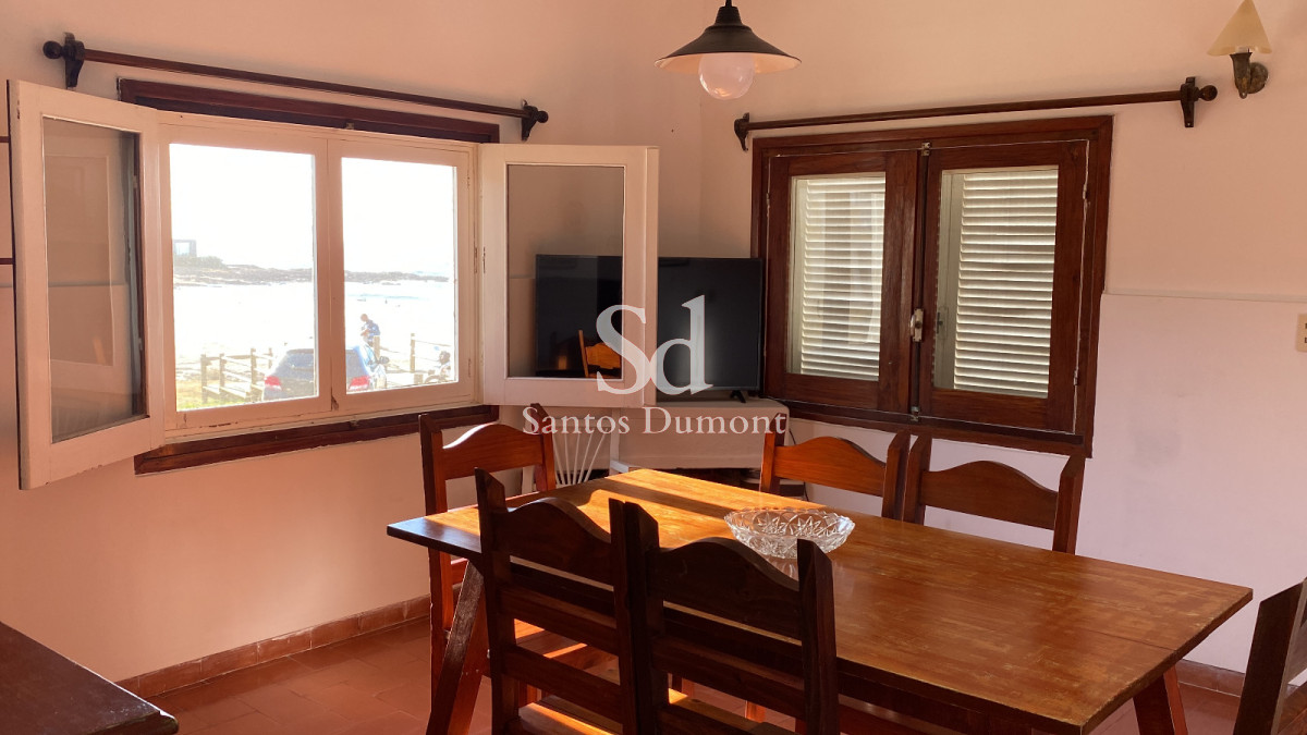 Casa ID.24446 - VENTA - EXCELENTE UBICACION