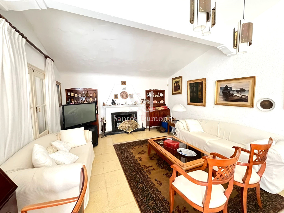 Casa ID.25332 - VENTA - EXCELENTE UBICACION, MAS DE 3.000 M2 TERRENO