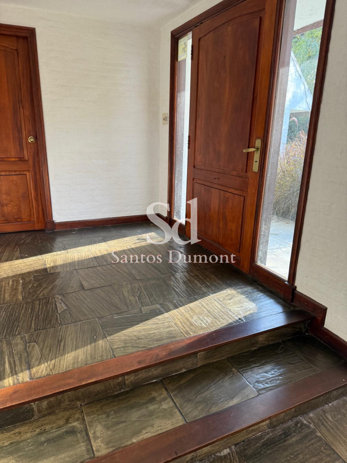 Casa ID.25352 - Venta Casa 6 dormitorios El Golf Punta del Este