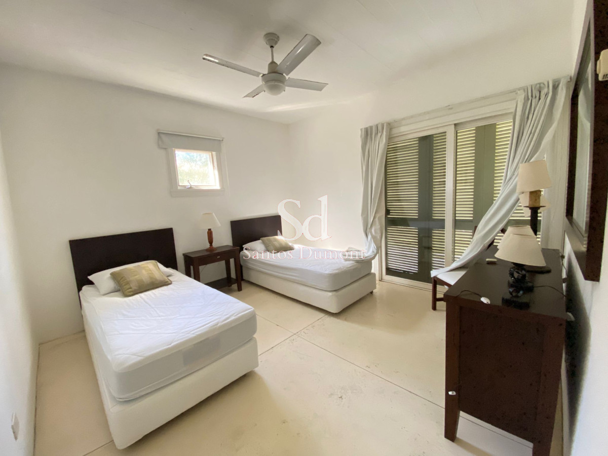 Casa ID.24279 - LAGUNA BLANCA - VENTA