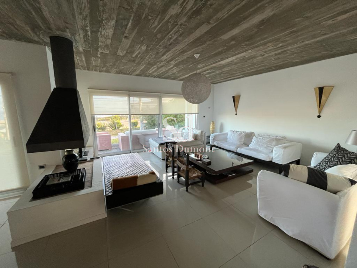 Casa ID.11864 - FRENTE AL MAR - MONTOYA