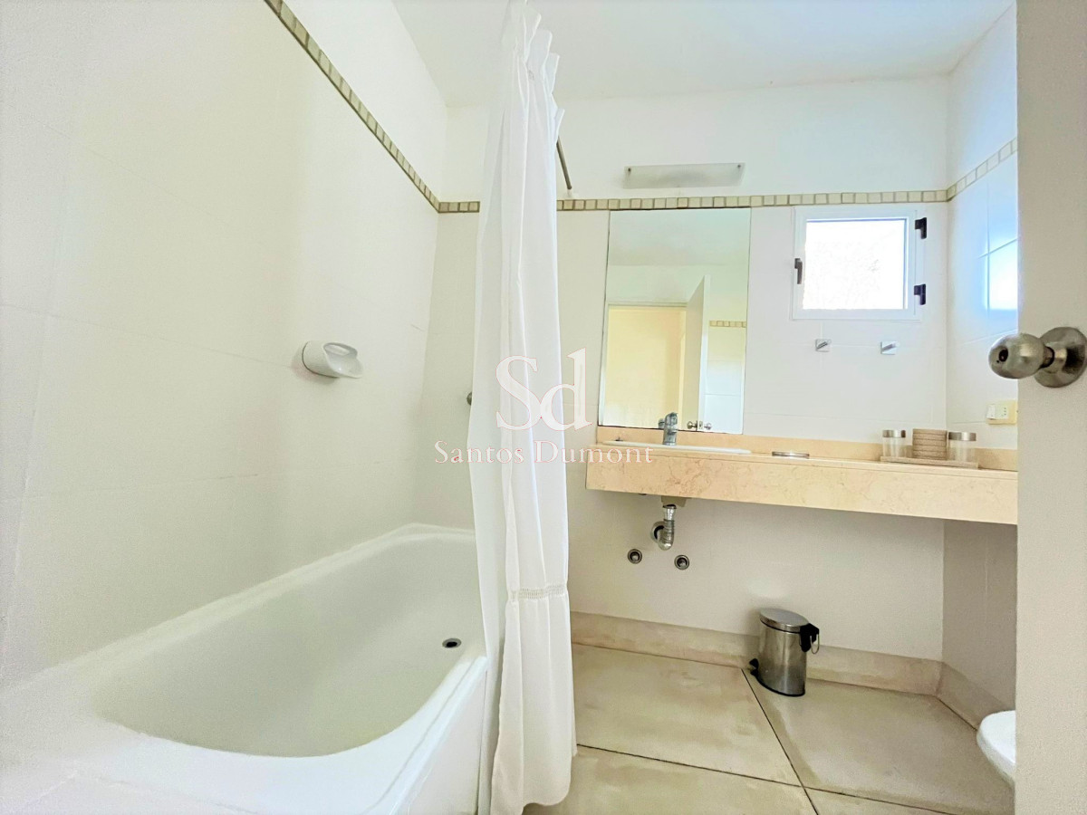 Casa ID.12191 - LAGUNA BLANCA - VENTA