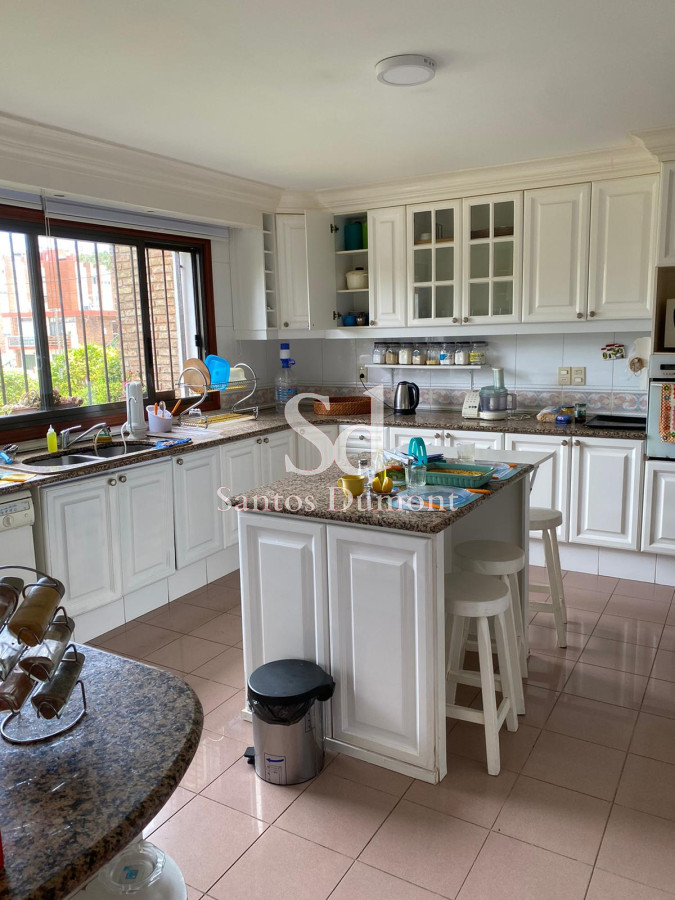 Casa ID.10339 - Venta Casa Playa Mansa-Punta del Este