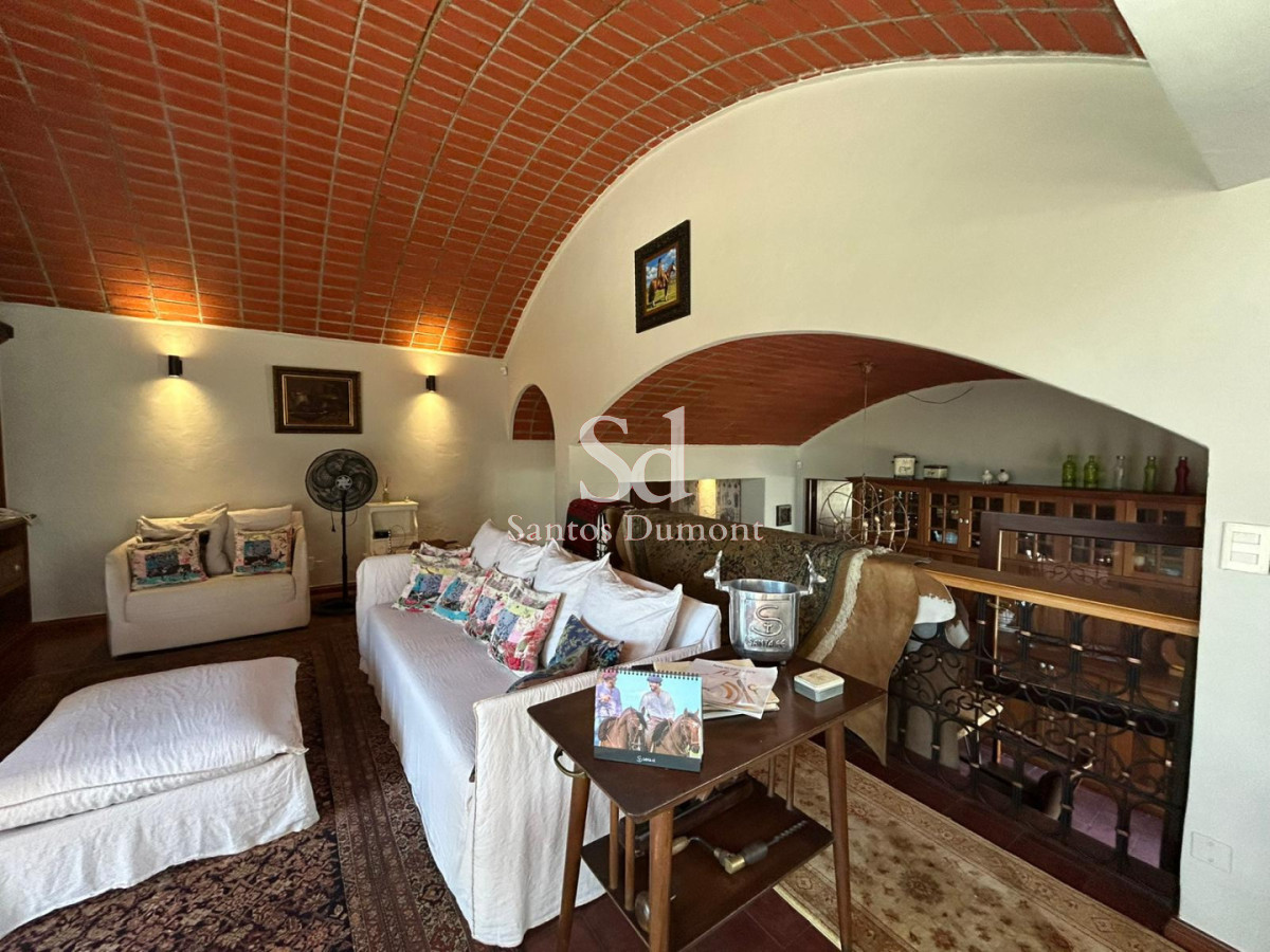 Casa ID.25854 - EN VENTA - Casa en zona Faro de Punta del Este a metros del Mar