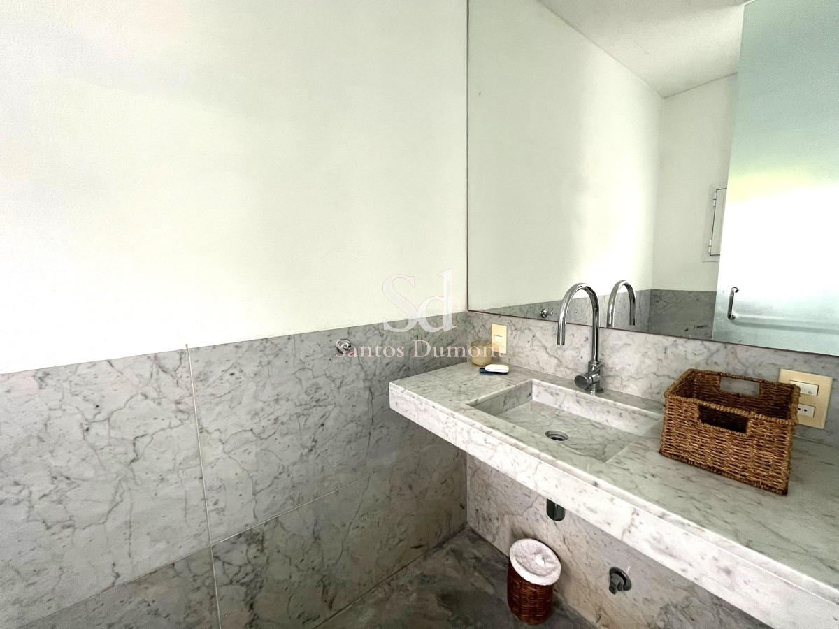 Casa ID.12184 - EXCELENTE UBICACION