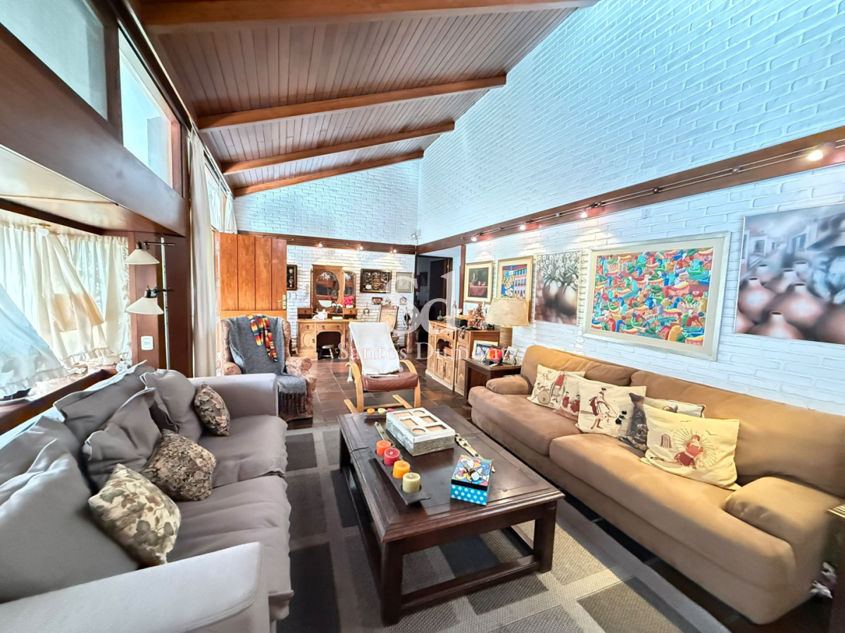 Casa ID.25788 - Venta Casa 5 dormitorios Punta del Este Playa Mansa