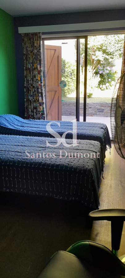 Casa ID.25003 - VENTA - EXCELENTE UBICACION