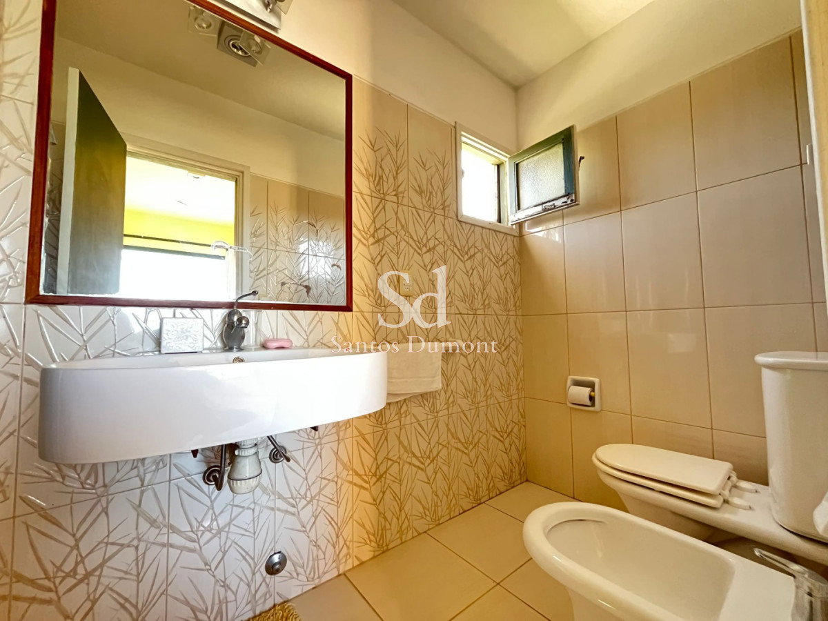 Casa ID.25328 - VENTA - EXCELENTE PROPIEDAD