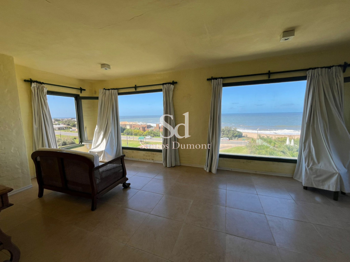 Casa ID.25328 - VENTA - EXCELENTE PROPIEDAD
