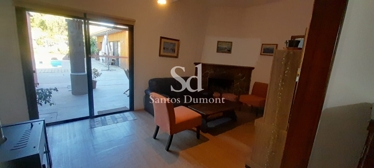 Casa ID.25003 - VENTA - EXCELENTE UBICACION